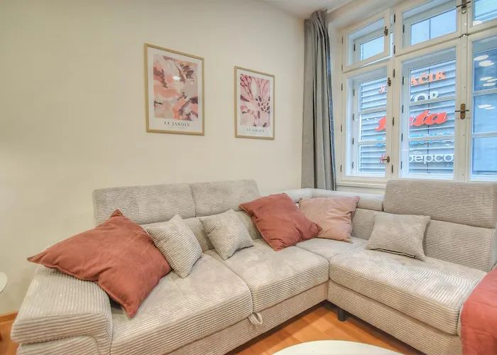 Apartment Se 2 Loznicemi